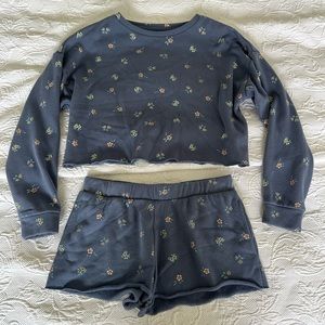 Colsie two piece lounge set